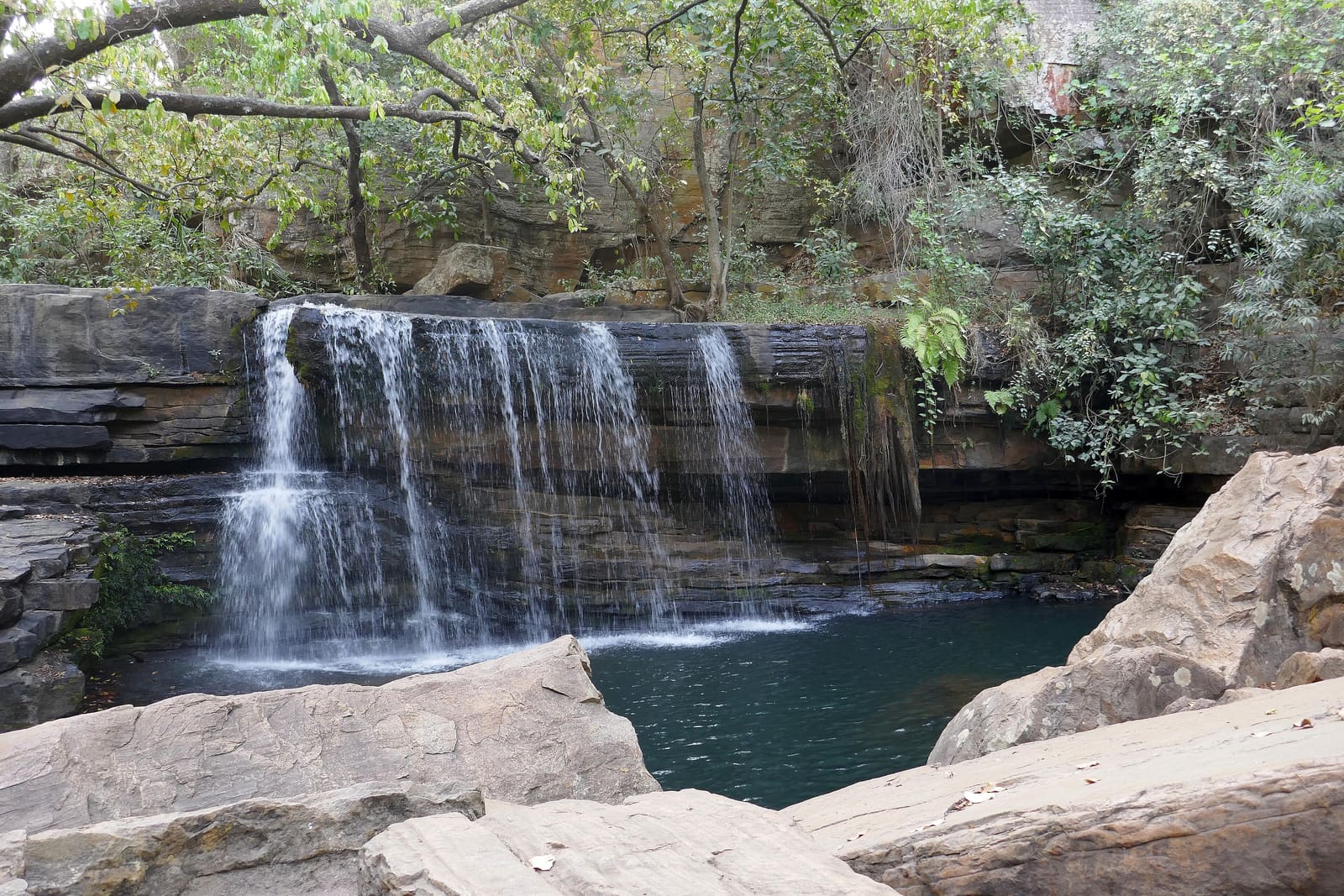Tanougou falls